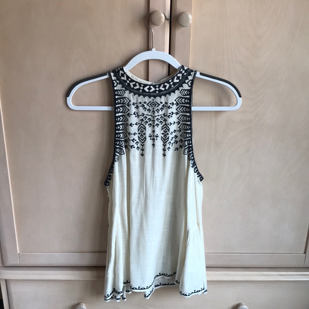 Sleeveless Tank Top